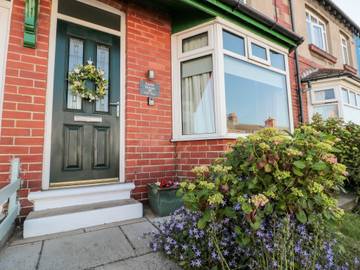 Cottage for 5 People in Staithes, North Yorkshire, Photo 1