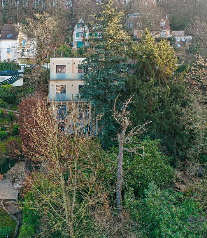Location de vacances pour 4 personnes, avec balcon et vue à Saint-Rémy-lès-Chevreuse
