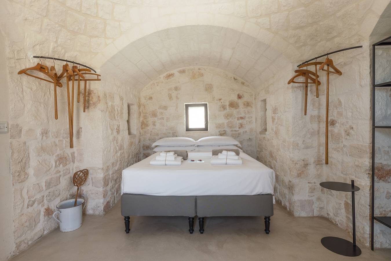 Villa 'Trulli Meridiem Con Piscina' con piscina privata, Wi-Fi e aria condizionata in Casalini, Salento