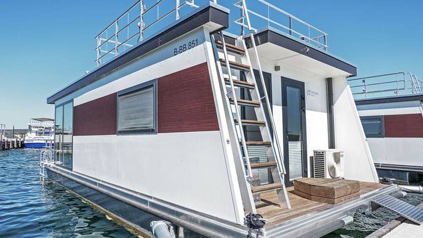 Boot für 5 Personen, mit Terrasse in Sachsen-Anhalt