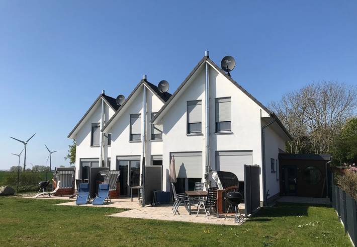 Ferienhaus für 6 Personen, mit Terrasse und Garten sowie Sauna