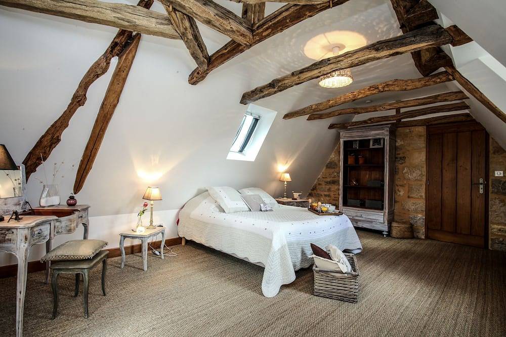 Entire apartment, Bise stylish 1600 Sf wifi in Vitrac, Périgord Noir