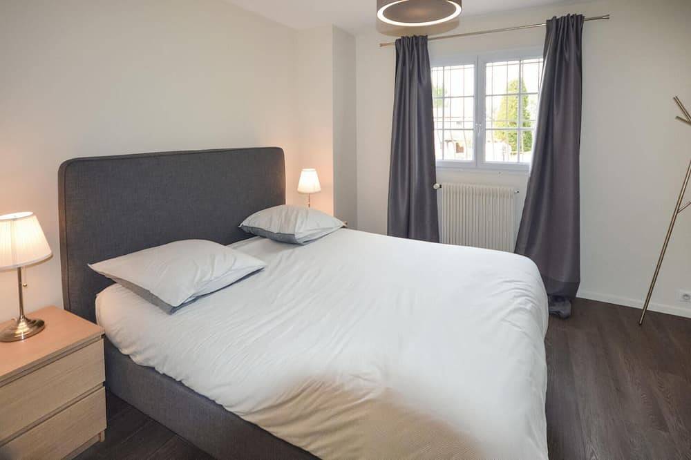 Preciosa casa en La Gaude con cocina in La Gaude, Region de Cannes