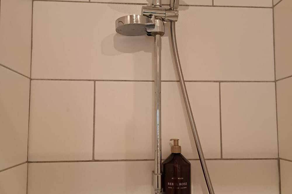 Entire apartment, Dubonnet - Coeur de ville in Brignoles, Brignoles region