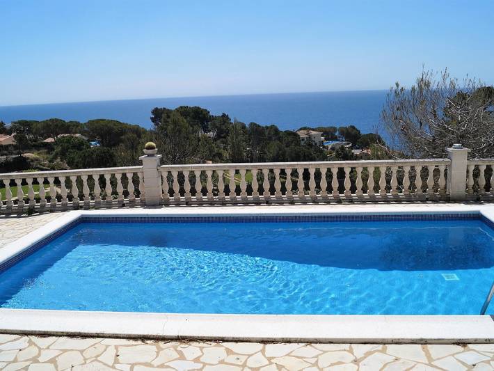 Location de vacances pour 7 personnes, avec jardin et vue sur l’océan à Lloret de Mar - 4