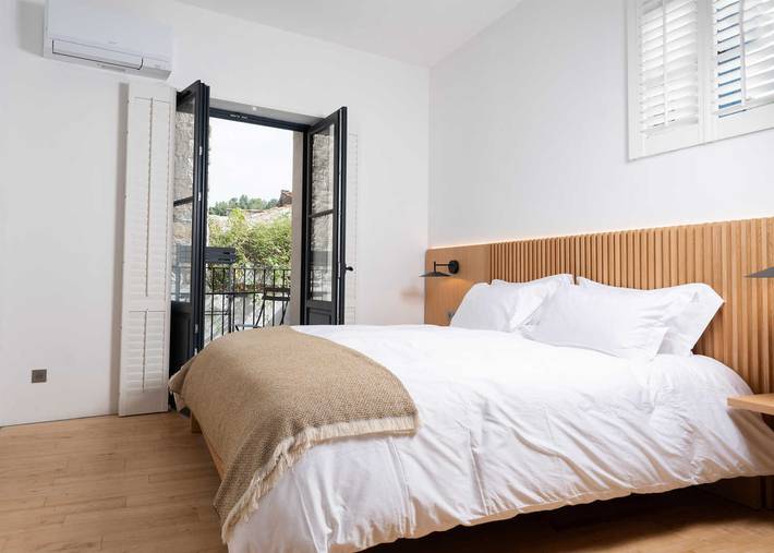 Gîte pour 12 personnes, avec terrasse à Lagrasse - 4