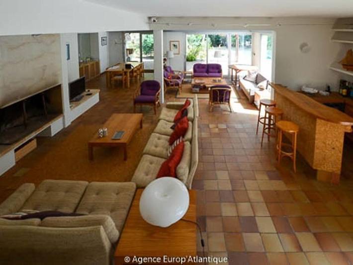 Villa pour 12 personnes, avec terrasse ainsi que jardin et piscine dans La Palmyre - 4