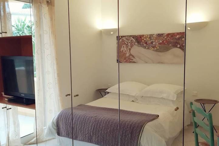 Gîte pour 4 personnes, avec balcon à Saint-Jean-Cap-Ferrat - 3