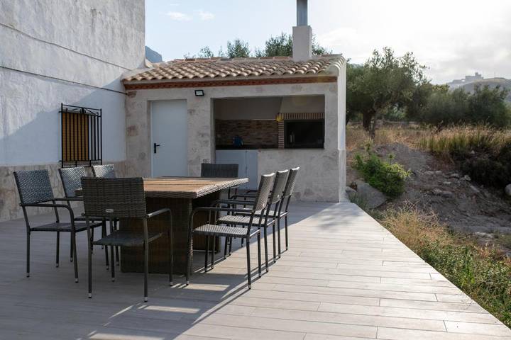 Casa rural para 14 personas, con Terraza además de Jardín y Piscina en Comarca de los Vélez - 4