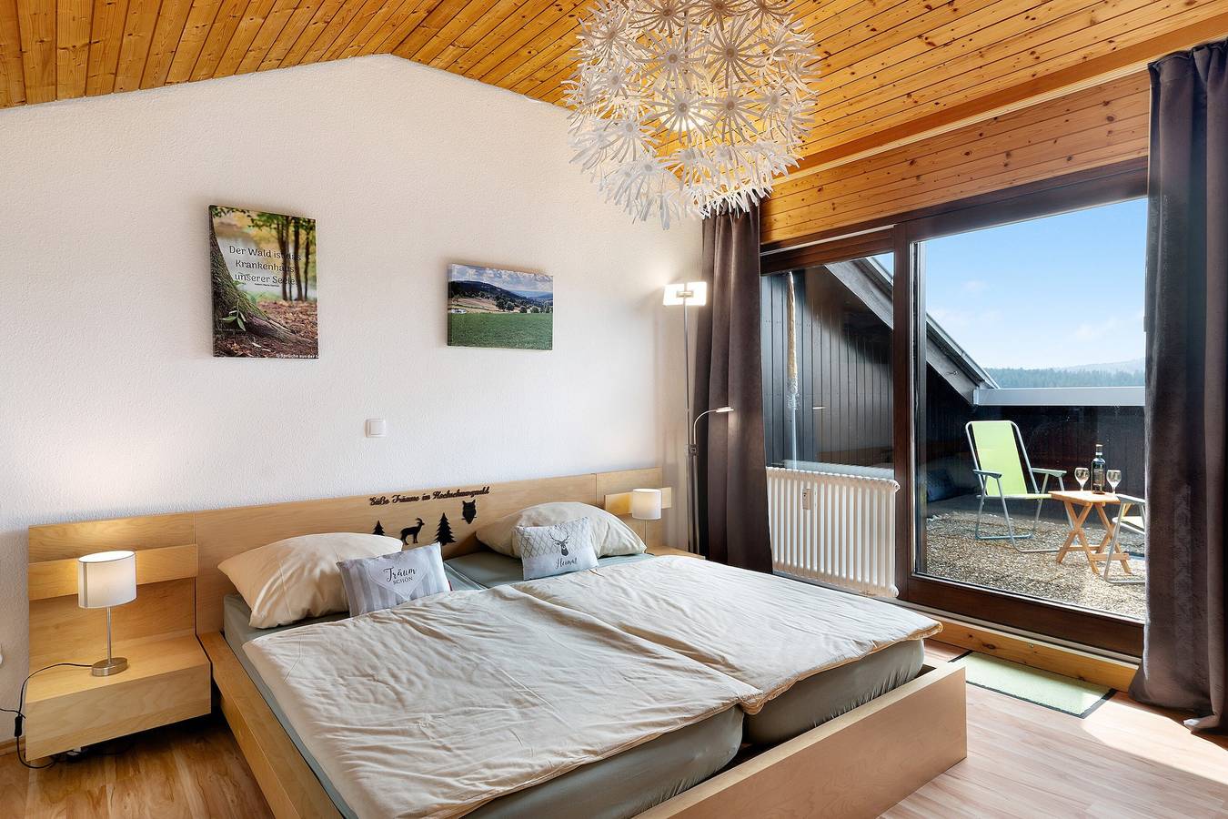 Ganze Wohnung, Ferienwohnung 'Klug' mit Bergblick, privater Terrasse und Wlan in Schonach, Südschwarzwald