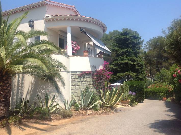 Gîte pour 4 personnes, avec Jardin dans Saint-Aygulf