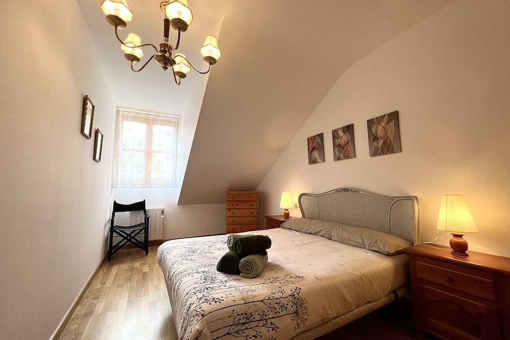 Entire apartment, Central Apartment With Parking - Rialp in Port Ainé, Rialp