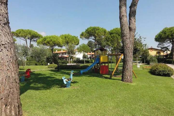 Villa mit pool für 7 Personen, mit Pool und Garten, mit Haustier in Bibione