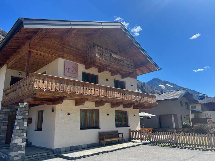 Ferienwohnung für 8 Personen, mit Balkon und Terrasse sowie Garten in Rauris - 3