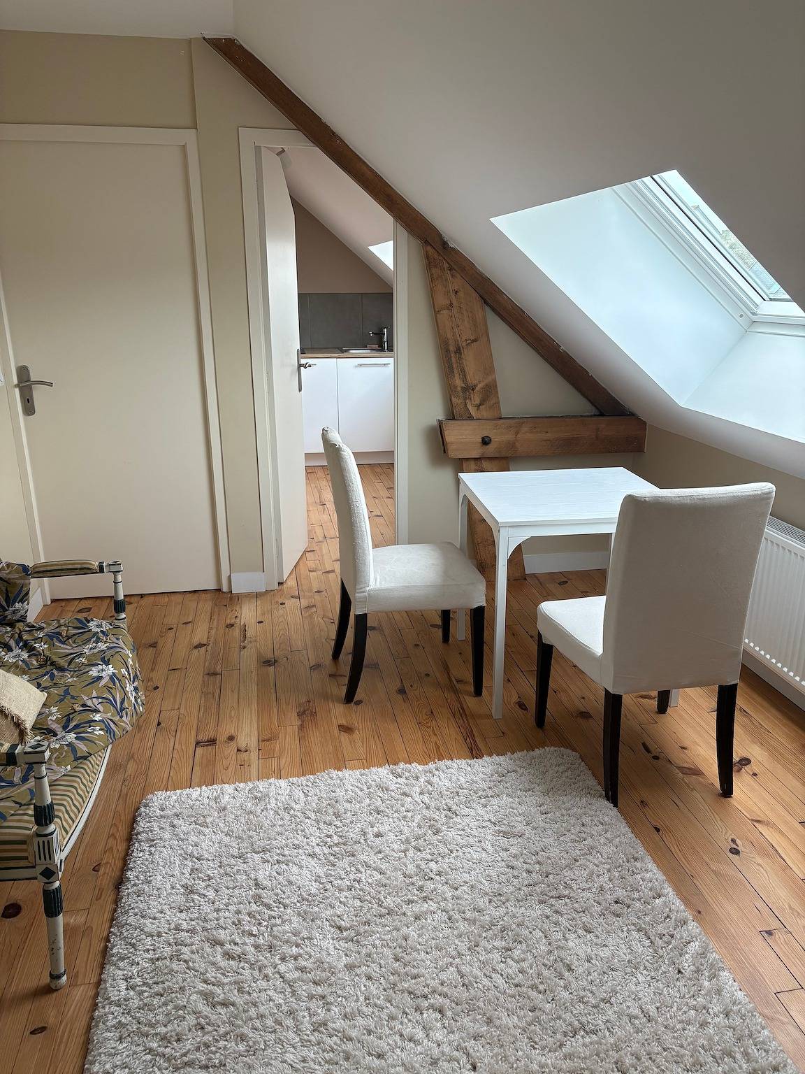 L'Atelier - Amplia habitación de huéspedes con jardín privado y Wi-Fi in Caen, Región de Caen