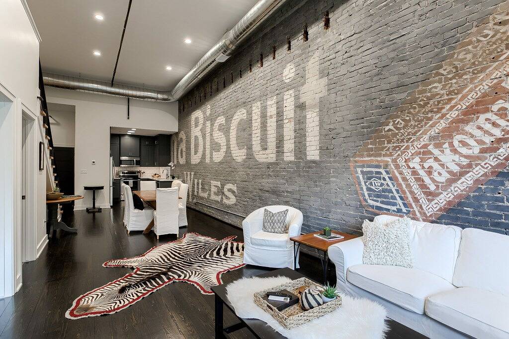 Ganze Wohnung, New Downtown Luxury Condo, by Unl, stadium & arena, above luxury retail #204 in Lancaster County (NE)