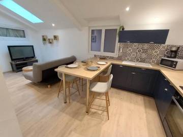 Gîte pour 4 personnes, avec terrasse dans Urçay