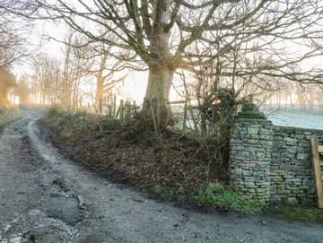 Log Cabin for 2 People in Hope Valley, Peak District, Photo 3