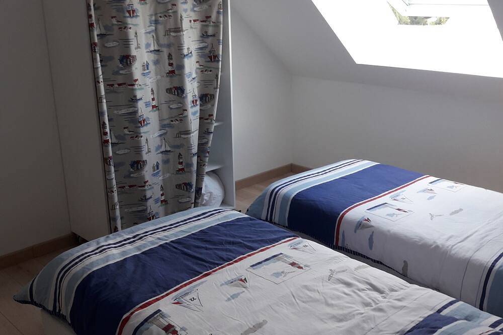 Certified home, 4 bedrooms, very close to Saint-Brieuc. in Ploufragan, Côte de Goëlo