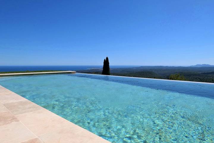 Location de vacances pour 2 personnes, avec jardin et piscine à Vence - 2