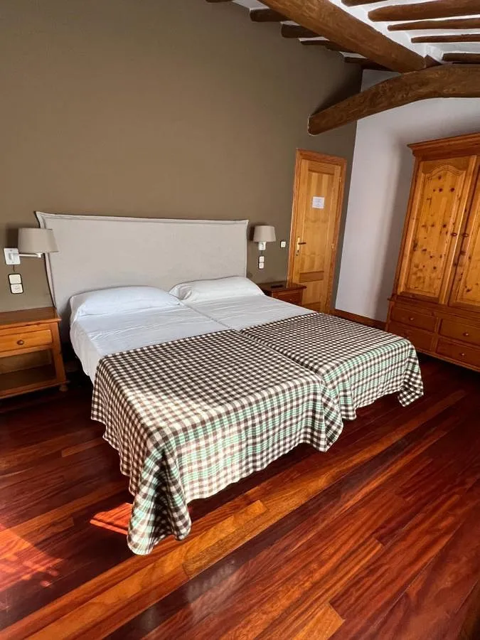 Hotel para 2 personas, con vistas y terraza - 1