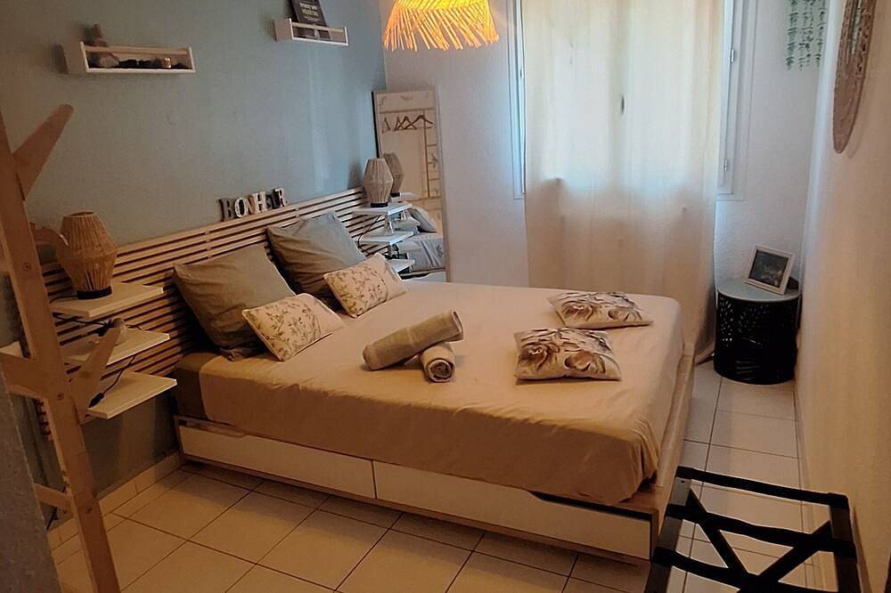 Entire apartment, Central apartment with parking in Carcassonne, Carcassonne region