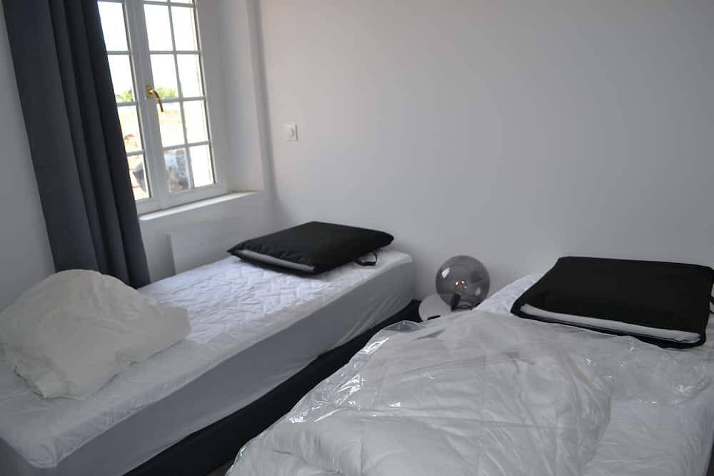 Maison normande à la campagne 14 pers/15min mer.Entièrement rénovée tout confort in Doudeville, Région de Dieppe