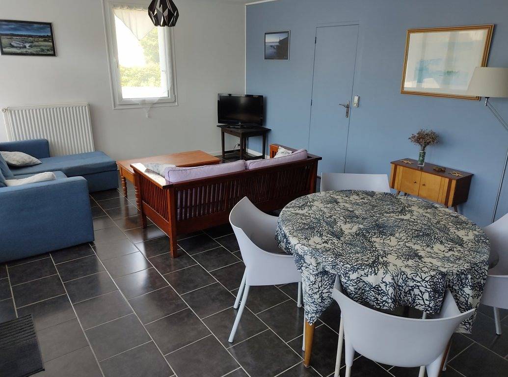 Appartement entier, Appartement avec jardin privatif, proche plage et marché in Quimiac, Mesquer