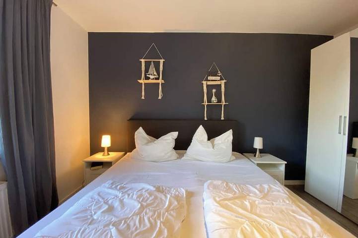 Ganze Wohnung, Residenz von Flotow Wohnung 01 – gemütlich für 4 Personen, Haustiere erlaubt in Heiligendamm, Rostock und Umgebung