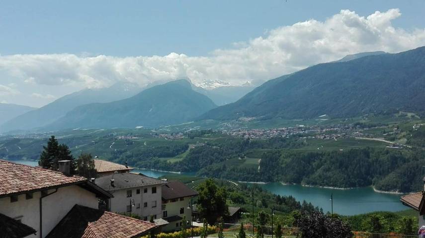 Appartamento per 2 persone, con Balcone e Vista lago nonché Panorama in Val di Non