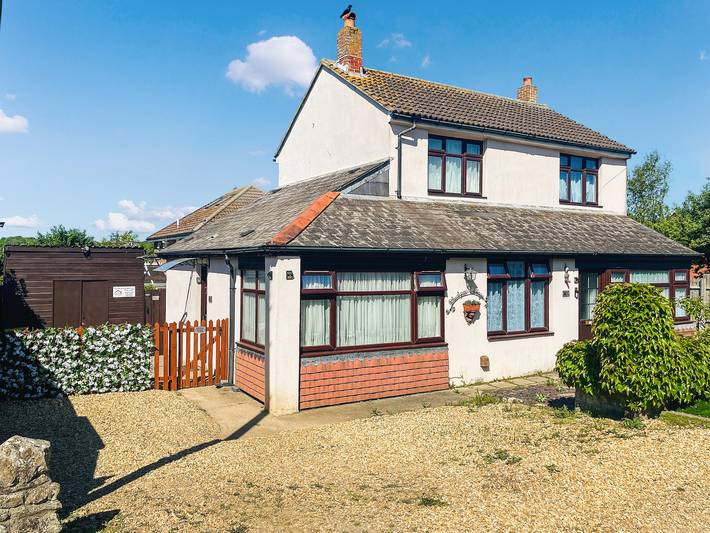 Cottage for 2 people, with garden, with pets on the Isle of Wight