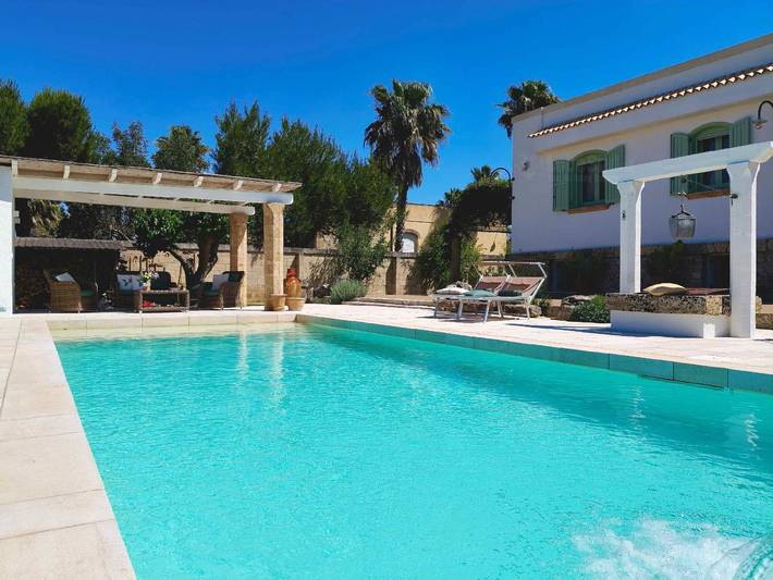 Casa vacanza per 5 persone, con giardino e piscina a Alessano