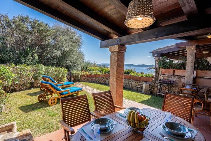 Villa per 4 persone, con giardino e panorama nonché piscina, con animali domestici in Porto Rotondo