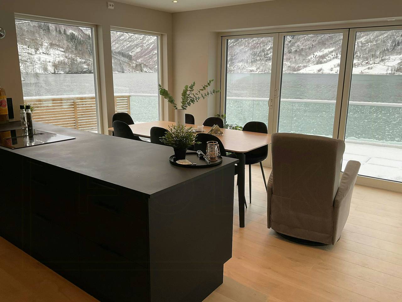Neu erbaute Hütte mit Sauna am Oldevatnet in Oldevatnet
