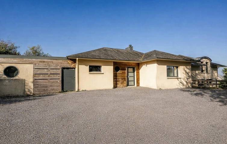 Maison de vacances pour 15 personnes, avec jardin et terrasse, animaux acceptés