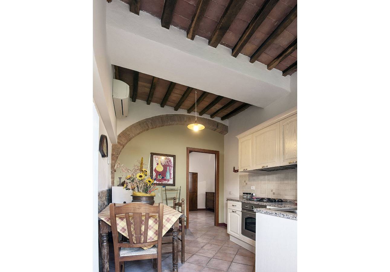 Geheel appartement, Paterno 402 in San Gimignano, Provincie Siena