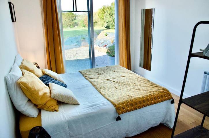 Location de vacances pour 2 personnes, avec vue et jardin dans Dompierre-sur-Yon - 3