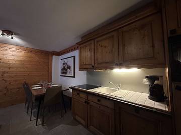 Appartement De Vacances pour 6 Personnes dans Les Allues, Parc National de la Vanoise, Photo 2