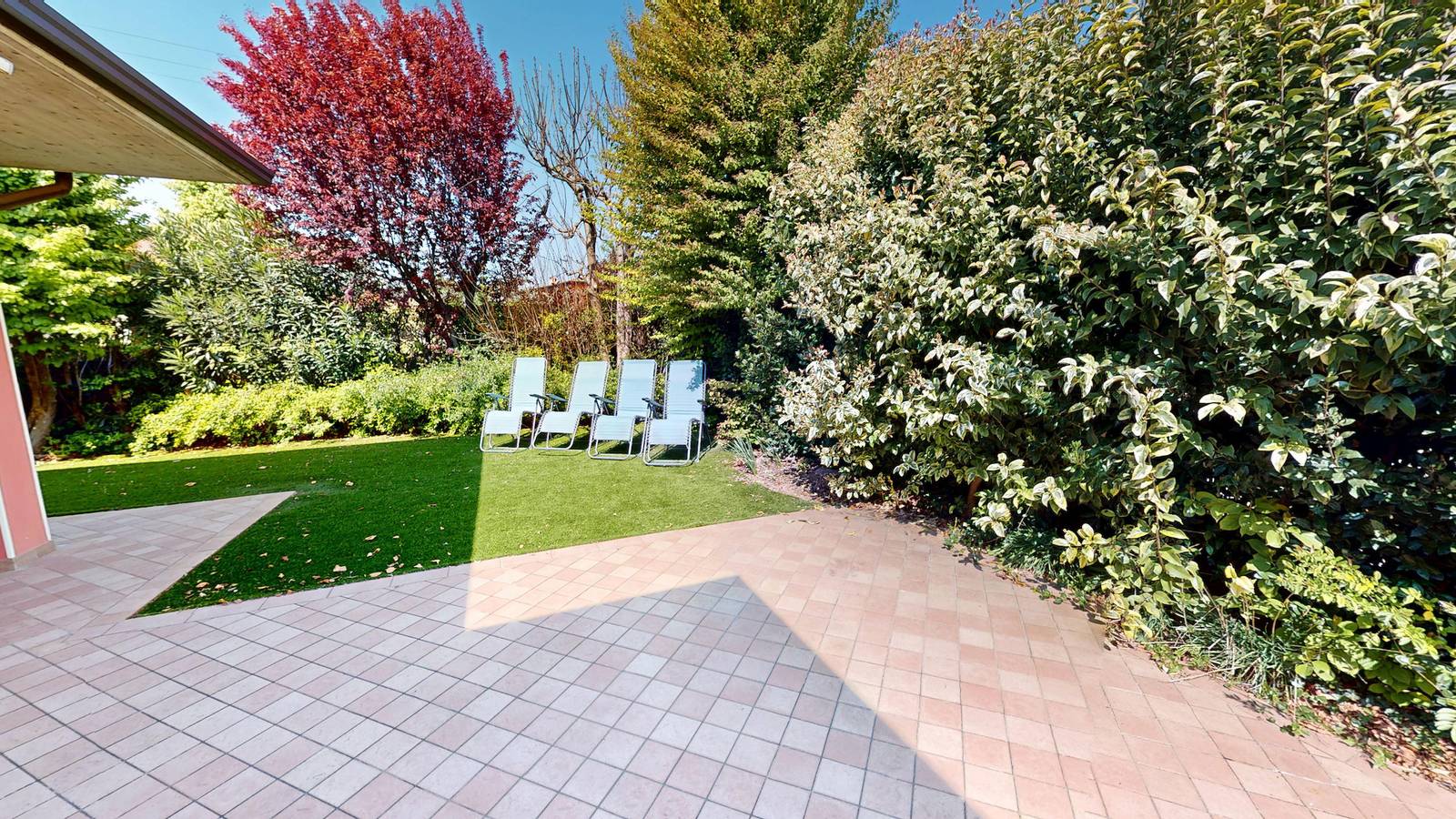 Casa Arcoiris by Bookinggardalake in Manerba del Garda, Prealpi Gardesane