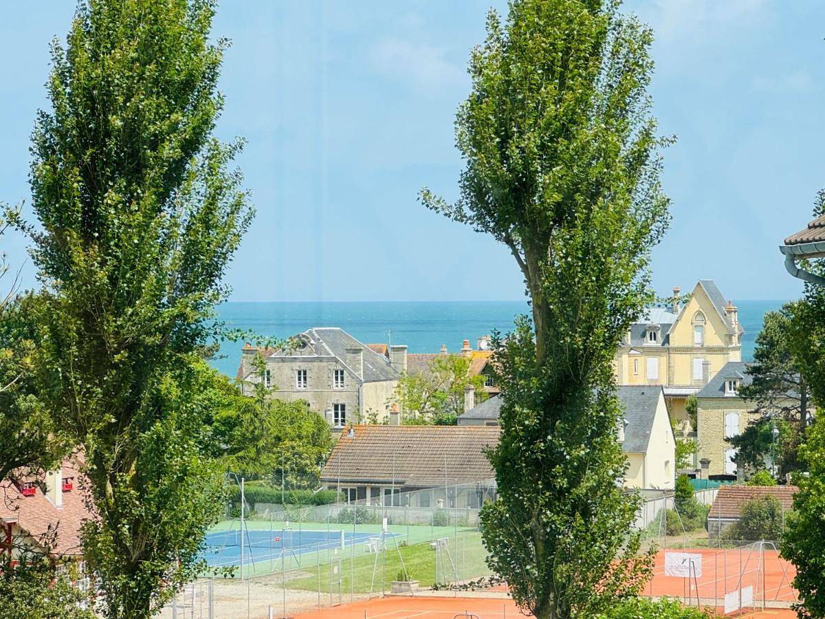 Maison vue mer 4 personnes in Arromanches-les-Bains, Région de Bayeux