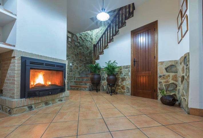 Casa rural para 11 personas, con vistas y terraza, Se admiten mascotas en Tentudía - 3