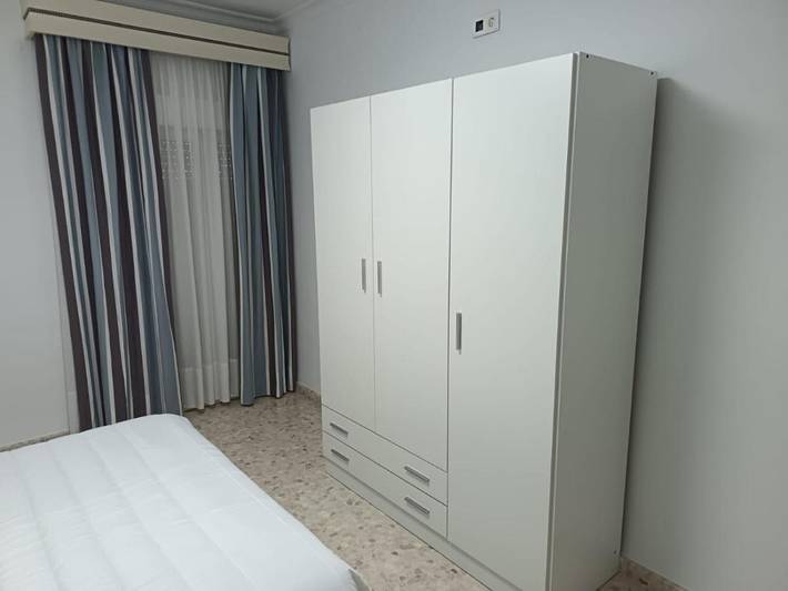 Gîte pour 4 personnes, avec vue et terrasse à Lora del Río