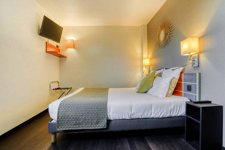 Hôtel pour 2 personnes, avec Terrasse à Villenave-d'Ornon - 4