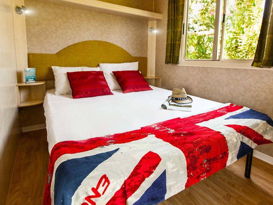 Camping hu Fabulous Village - Stacaravan 5 personen - hu Stay Easy Bungalow in Rome, Provincie Rome