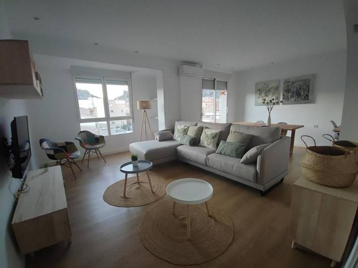 Apartamento de vacaciones para 6 personas, con balcón y vistas - 1