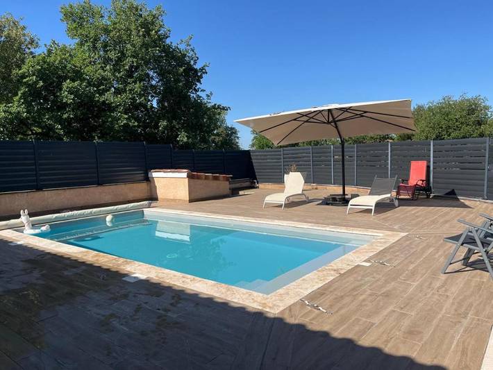 Maison de vacances pour 8 personnes, avec piscine et jardin, animaux acceptés