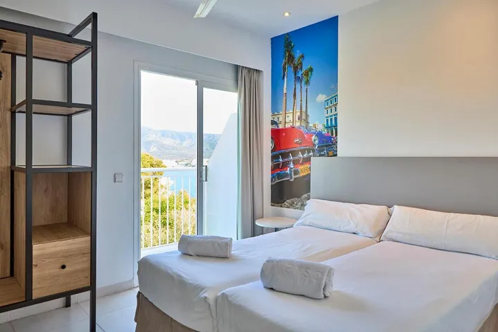 Hostal para 2 personas, con piscina y jardín - 1
