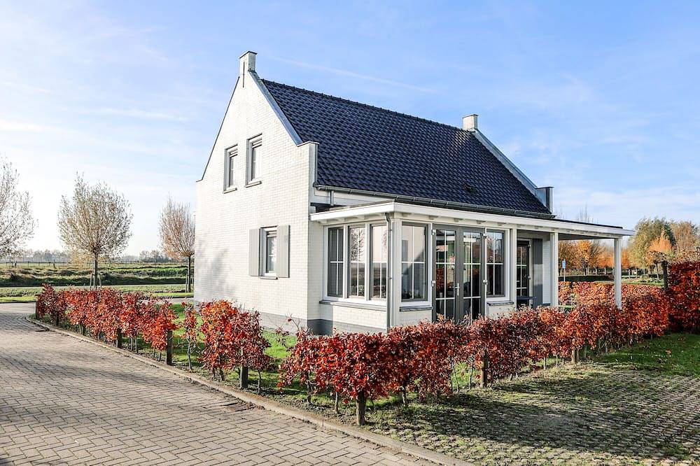 Vacation home, with a view in Wolphaartsdijk in Niederländische Nordsee
