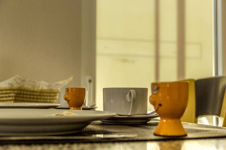 Ferienwohnung für 6 Personen, mit Terrasse und Garten sowie Ausblick in Andernach - 4
