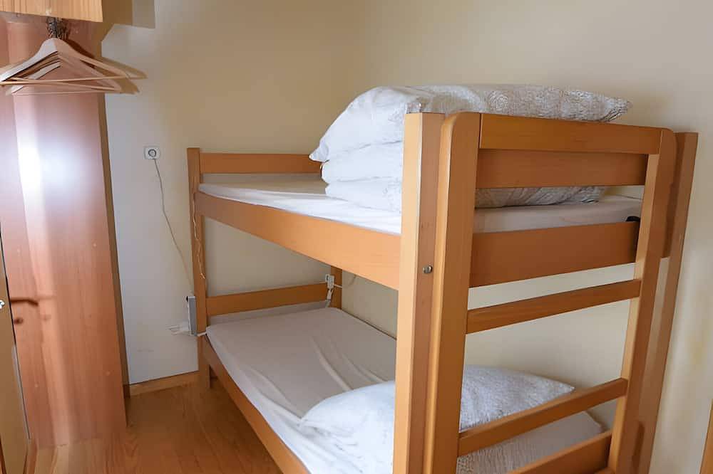 Mountain Chalet for 14 Guests in La Morte, Écrins National Park